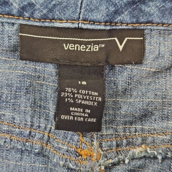 Venezia Denim Skirt Women's Size 18 Stretch Blue Pockets Front Vent EUC LN - Picture 8 of 10